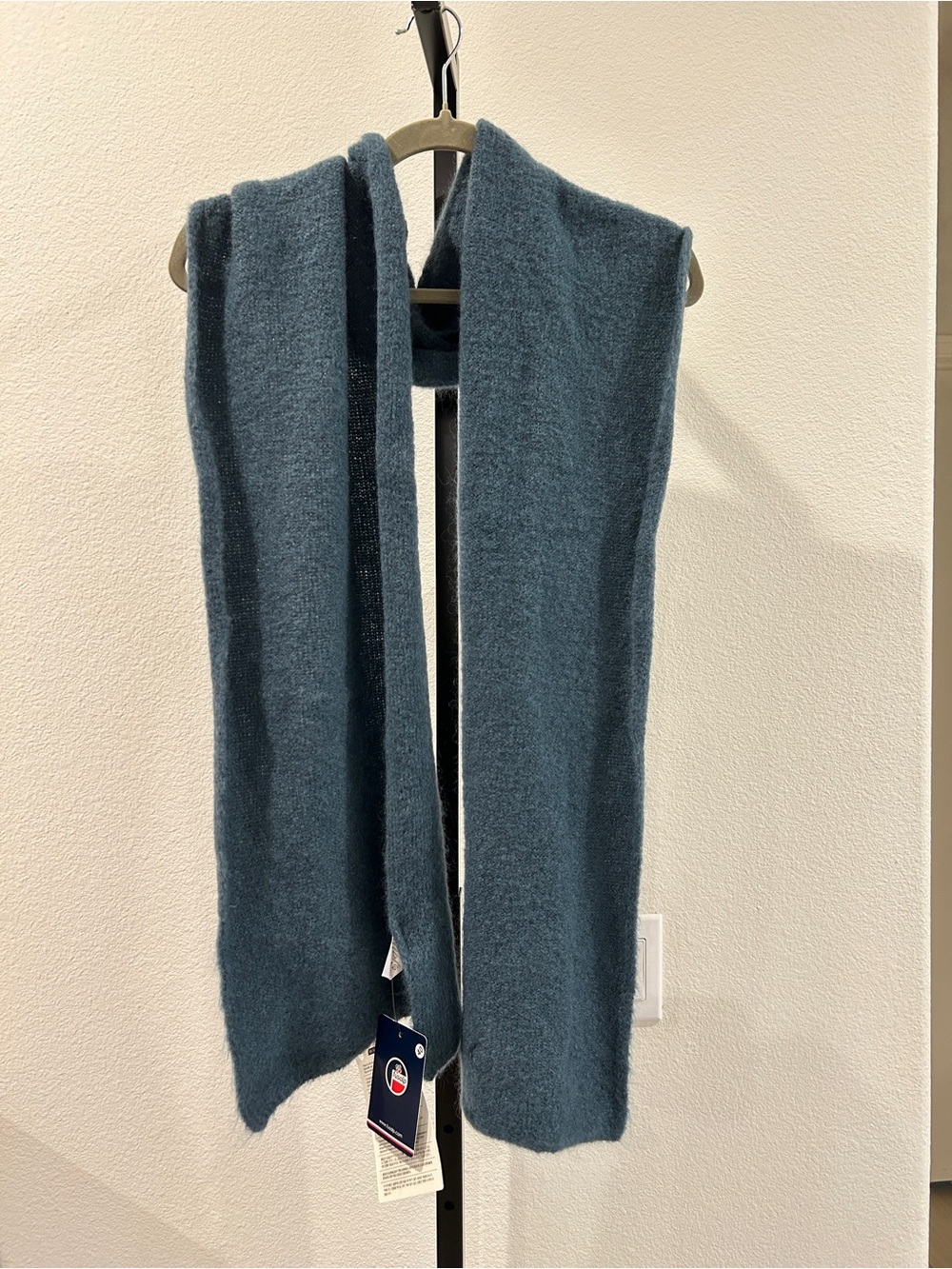 NWT Fusalp Women Brushed Knitted Mohair Scarf in a blue/teal shade, $270 Retail
